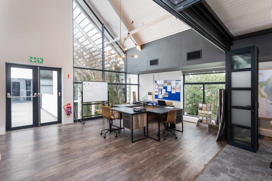 To Let commercial Property for Rent in Val De Vie Estate Western Cape